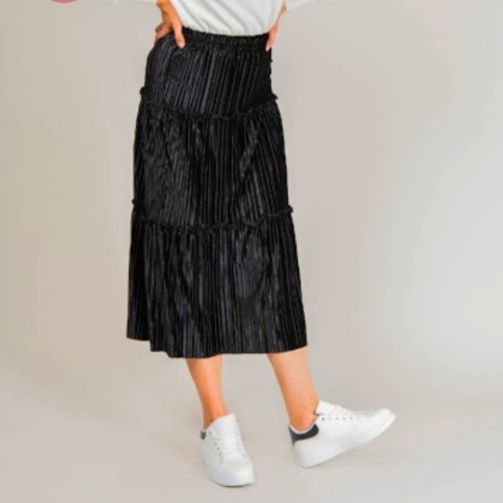 MADISON Tiered Pleated midi skirt